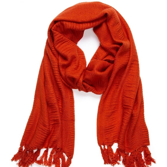 NEW DIRECTIONS Pleated Solid Blanket Wrap Shawl - Picture 1 of 4
